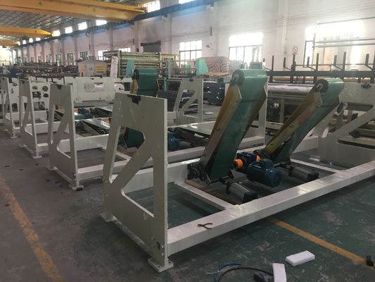 Adjsutable Slitting Width Toilet Tissue Machine With Air Shaft Slitter Rewinding , Servo Motor