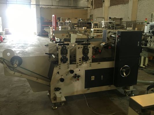Single Line Pocket Tissue Hankerchief Machine With Pneumatic Loading Unwinding