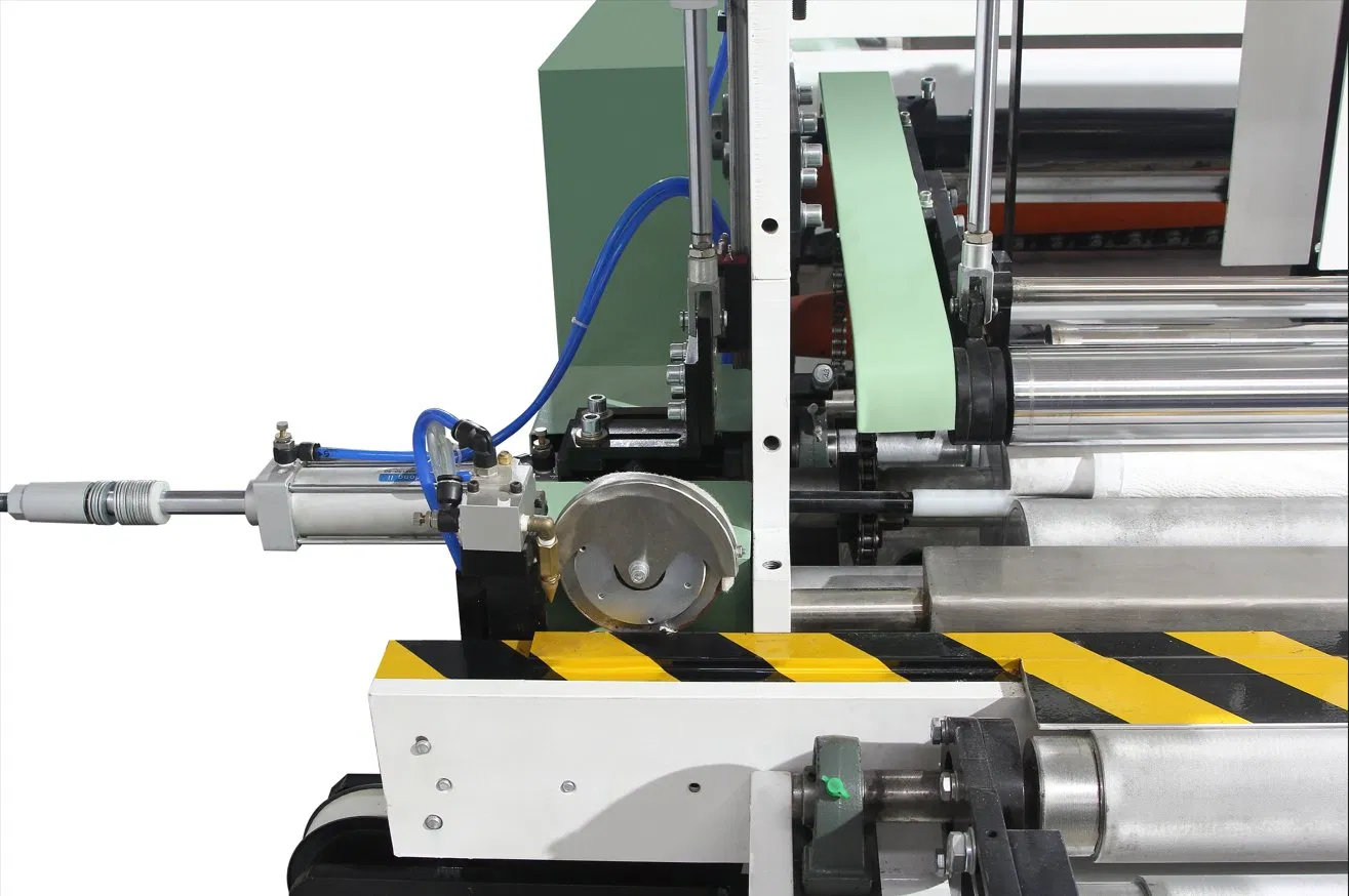 トイレ・ロール/キッチン・タオル 自動生産ライン Jrt マキシ リワインディング機械 3